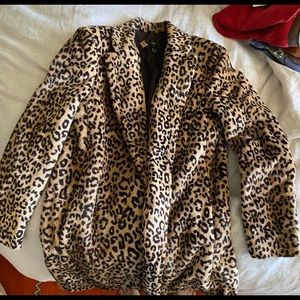 Ming size large leopard print coat